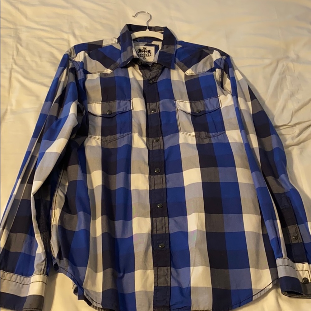 Men’s size large button up